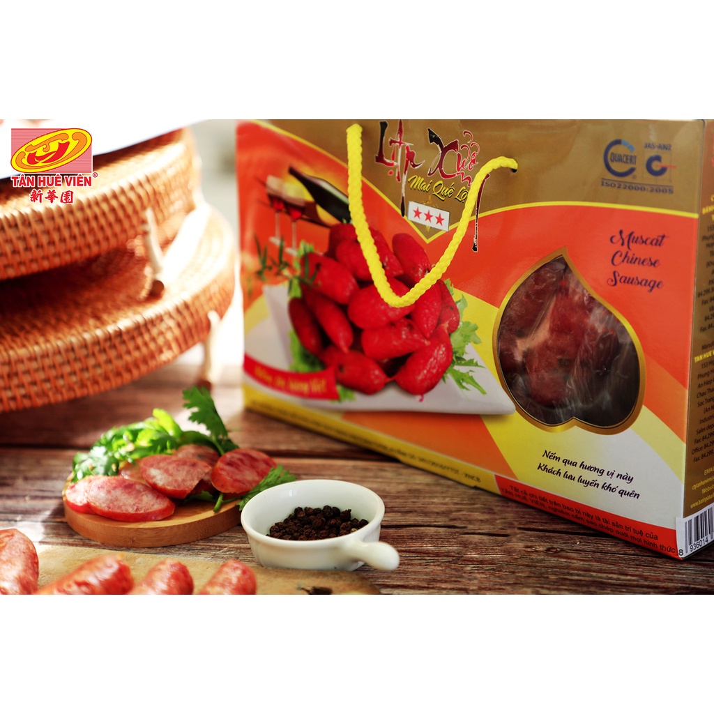 Lạp xưởng Tiêu 4 sao Tân Huê Viên ( Hộp 500g)