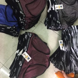 Quần lót nam tam giác