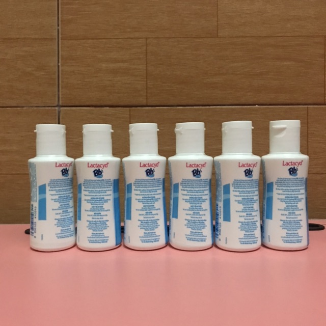 Sữa Tắm Gội Lactacyd BB-Giảm rôm sảy và hăm kẽ 60 ml cho Bé | BigBuy360 - bigbuy360.vn
