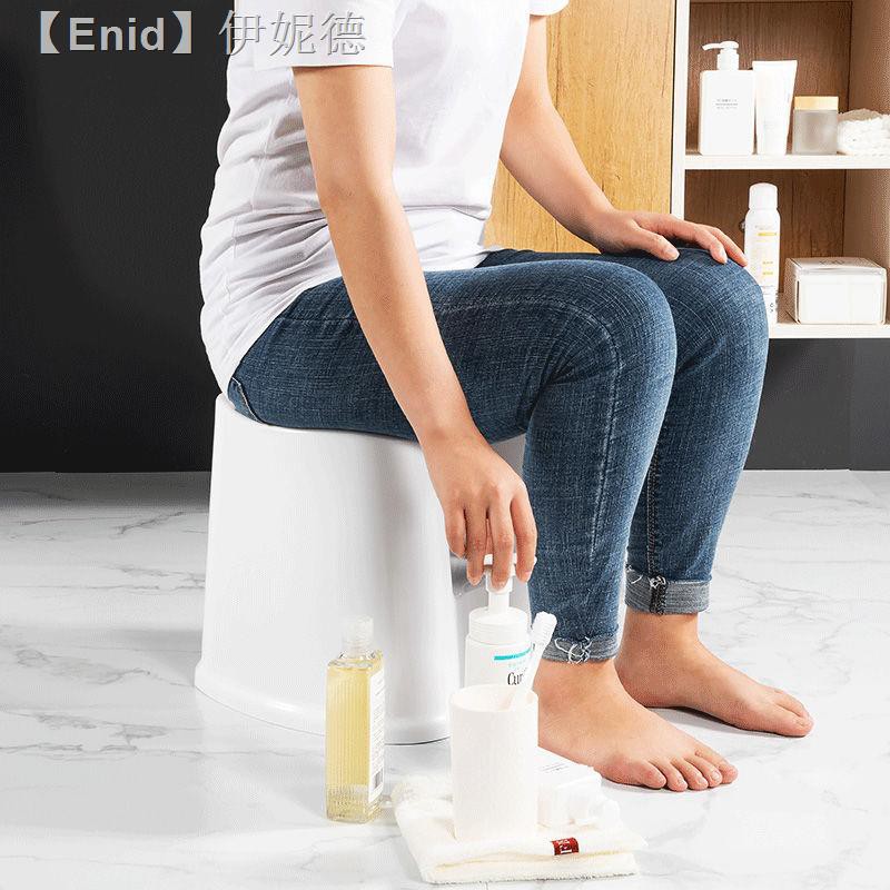 Ghế Đẩu Bằng Nhựa Thiết Kế Sáng Tạo Dành Cho Người Lớn | BigBuy360 - bigbuy360.vn