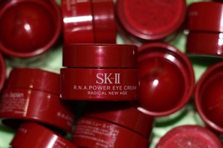 Kem trị bọng & thâm quầng mắt SKii Stempower