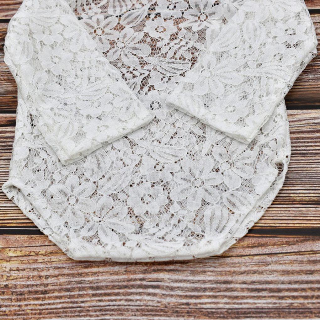 Áo Liền Quần Cổ Chữ V Khoét Sâu Hở Lưng Phối Ren Cho Bé Sơ Sinh