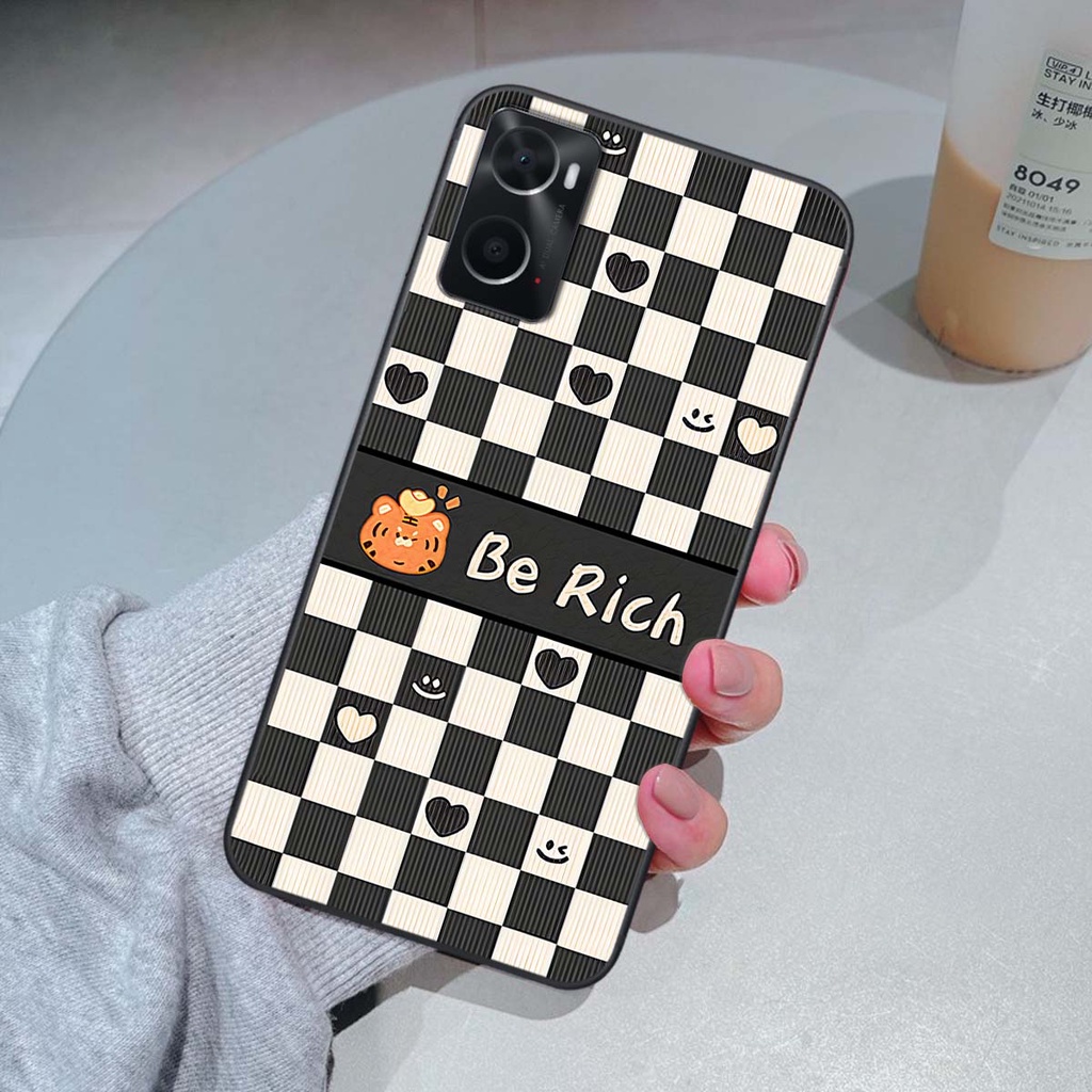 Ốp Oppo A76 gấu Bear rick caro vuông thời trang siêu đẹp