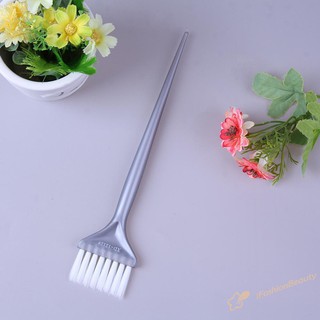 Cọ phết thuốc nhuộm tóc chuyên dụng