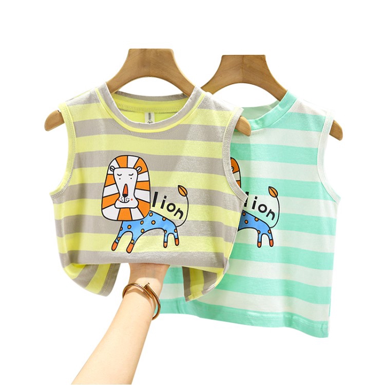 Fashionable Three-Hole T-shirt for Boys