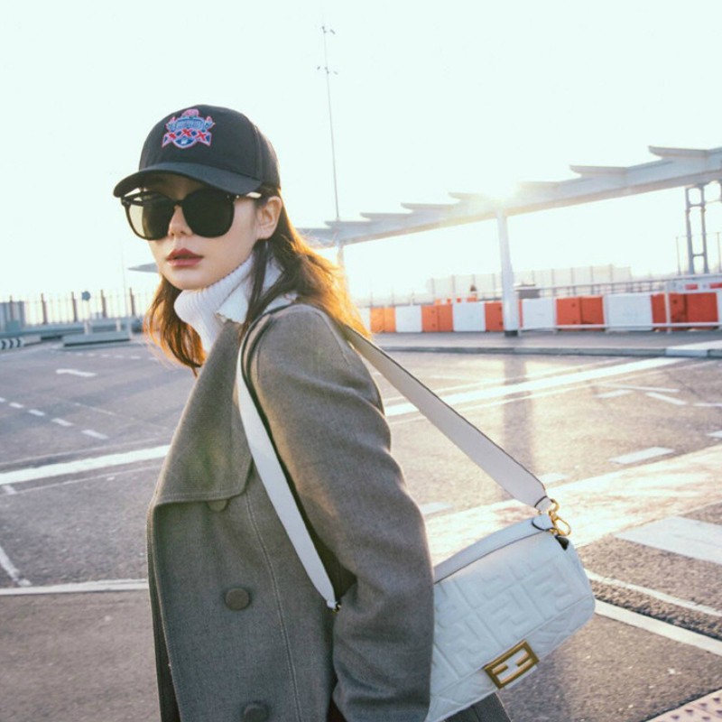 Kính Mát Mắt Mèo Nam Nữ Siêu Hot Elmee Thiết Kế Thời Trang Nhiều Màu E006 | BigBuy360 - bigbuy360.vn