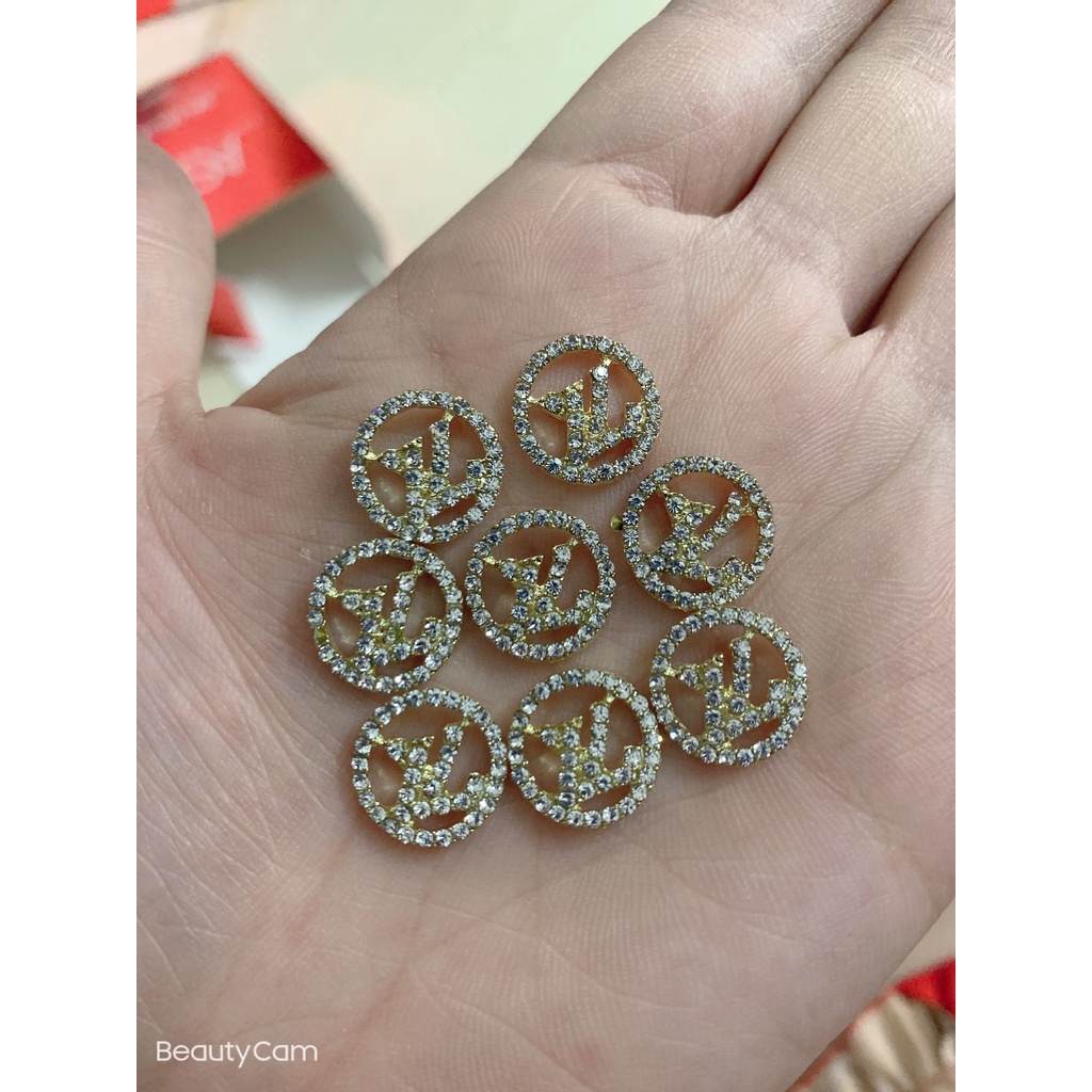 charm thương hiệu trang trí nail