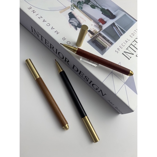 Bút bi bút ký thân gỗ nắp đồng