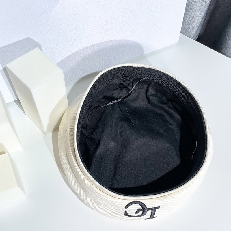 Mũ nồi màu trơn thêu họa tiết thời trang thu đông phong cách Nhật Bản cá tính