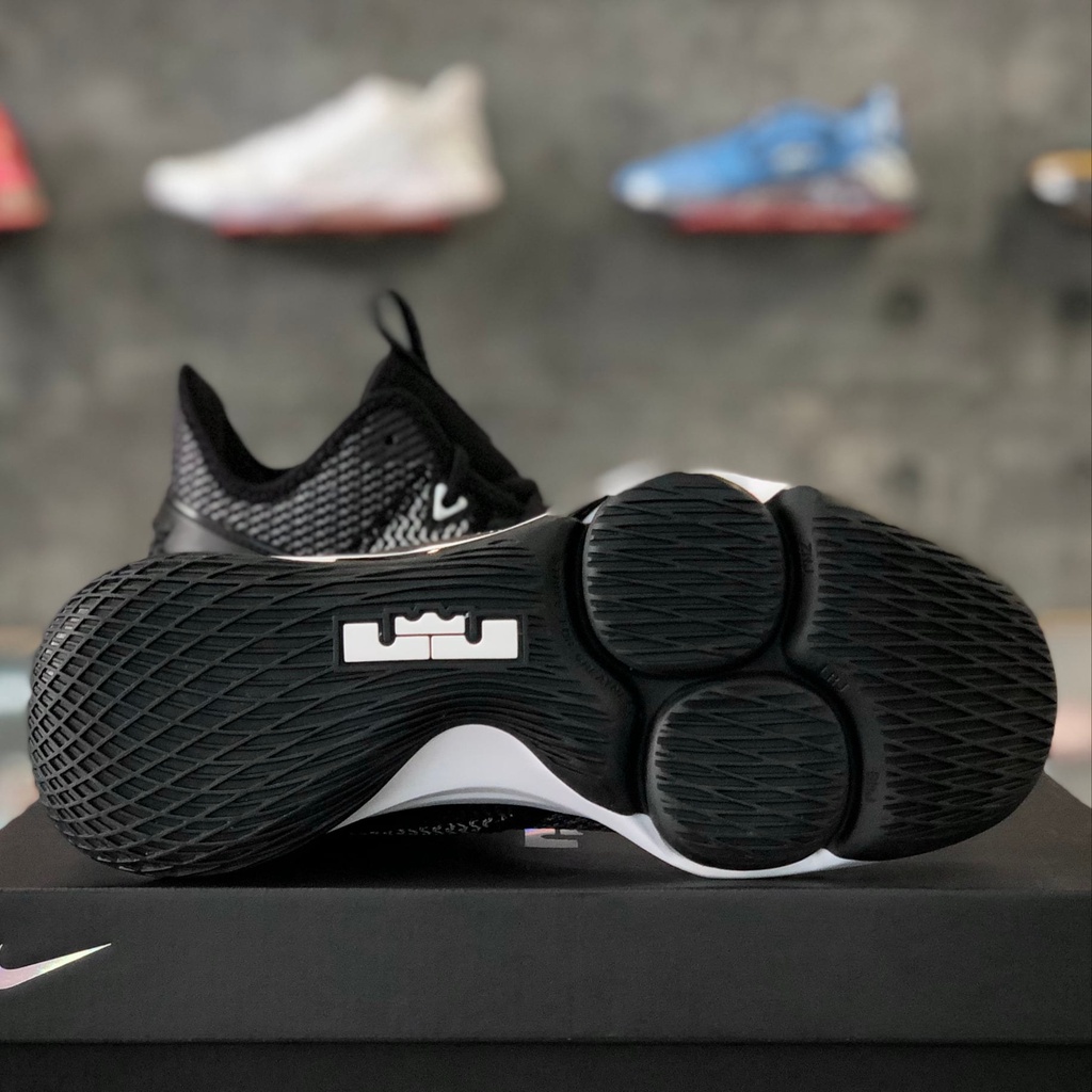 Giày chính hãng NIKE LEBRON WITNESS 4 'BLACK WHITE' - BV7427 001