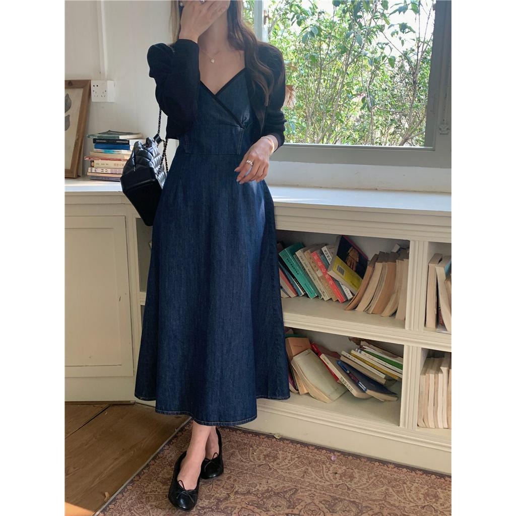 Đầm Dây Vải Denim Cổ V Màu Sắc Tương Phản Thời Trang Cá Tính 62317