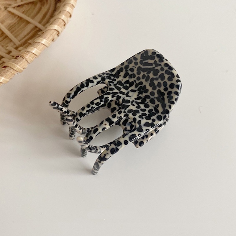 Kẹp tóc kiểu vây cá bắt mắt thời trang dành cho nữ