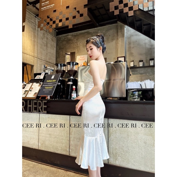 ( ẢNH THẬT - HÌNH ẢNH ĐỘC QUYỀN CEERI.VN ) Váy lụa chéo ngực đuôi cá