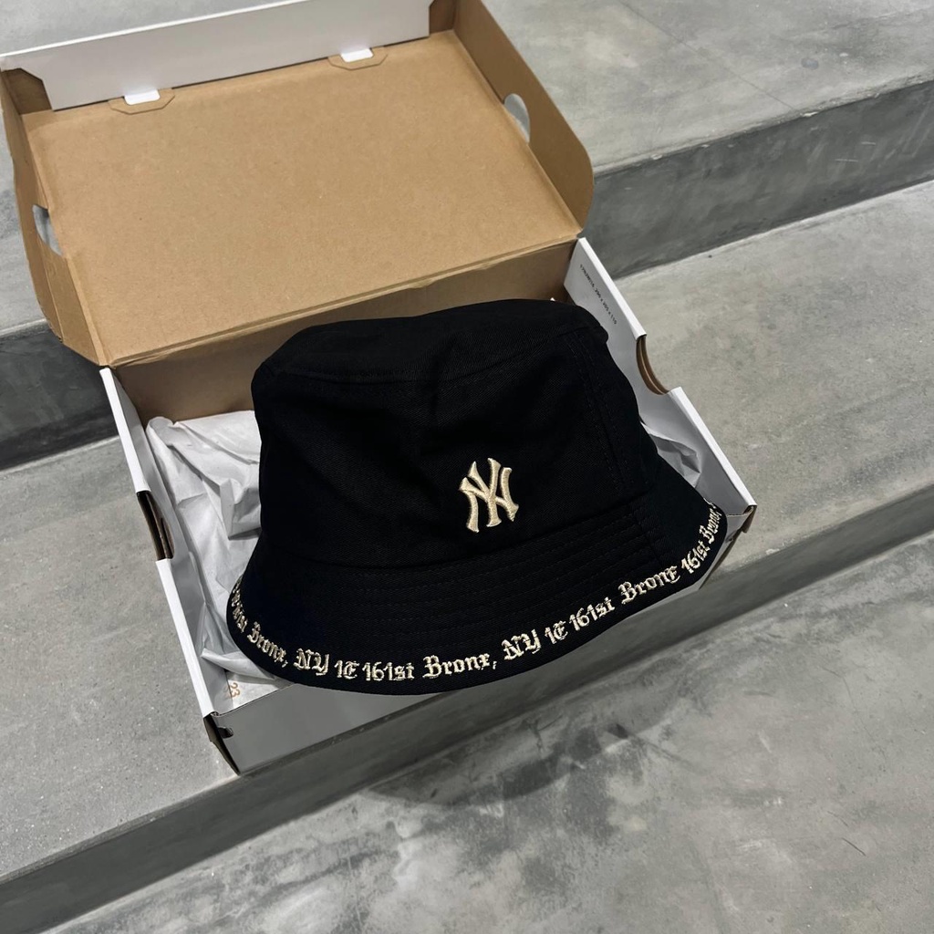 Nón MLB Bucket Hat Gothic New York Yankees