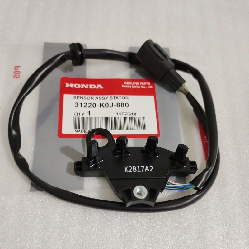 Cảm biến đề từ CKP 4 chấu - chính hãng Honda
