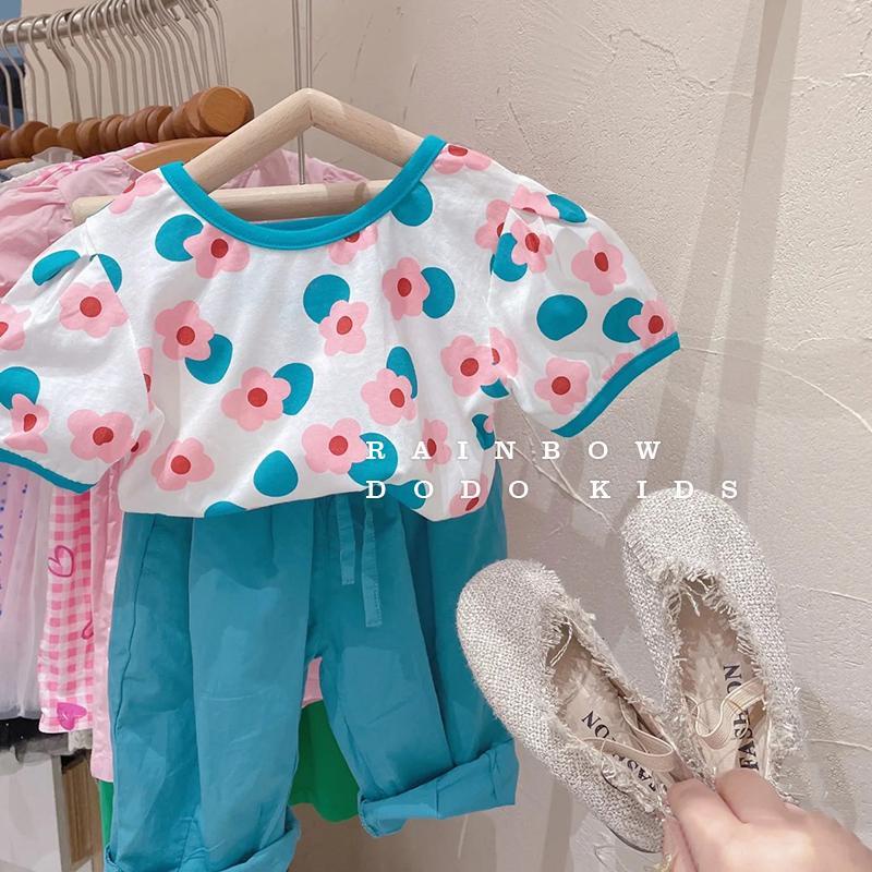 Bộ Áo Thun Cổ Tròn Tay Ngắn Dáng Rộng In Hình Hoa + Quần Short Màu Trơn Phong Cách Hàn Quốc Thời Trang Mùa Hè Hàng Mới Dành Cho Bé Gái 2023