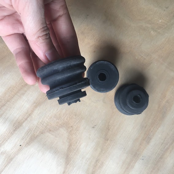 Combo 3 Cao Su Chân Block Máy Lạnh