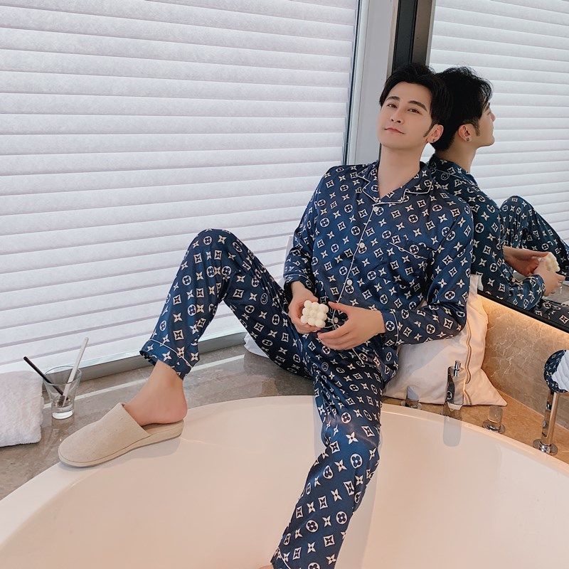 Bộ Đồ Ngủ Lụa Dáng Rộng Plus Size Dành Cho Nam