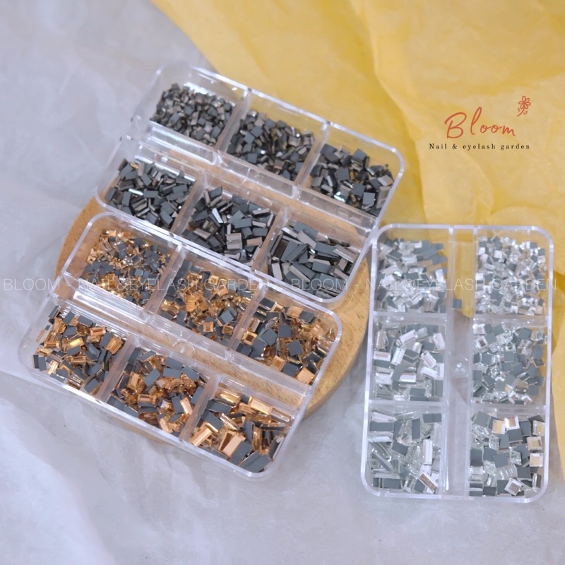 Đá gắn móng tay, nail