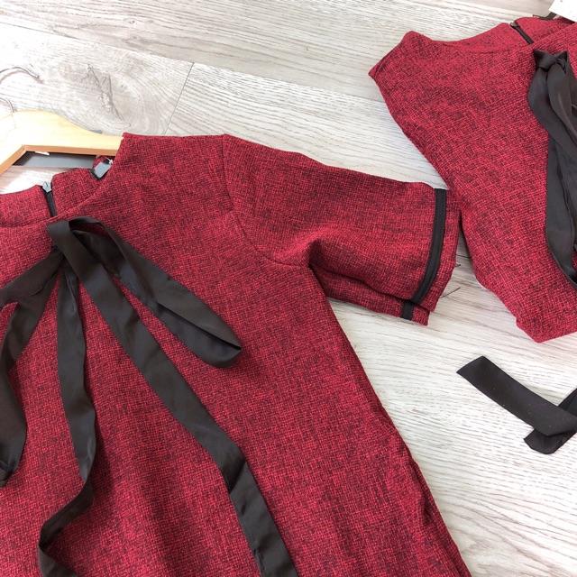 Váy suông đuôi cá nơ cổ, chất dạ mỏng có ảnh thật và clip | BigBuy360 - bigbuy360.vn