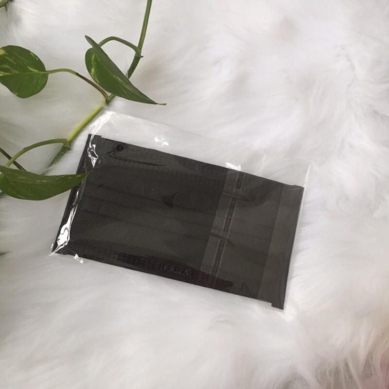 Lẻ 1 cái Khẩu trang y tế Hana nhiều màu đỏ ,vàng ,xanh ngọc ,tím | BigBuy360 - bigbuy360.vn