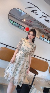 Váy hoa tơ vạt chéo