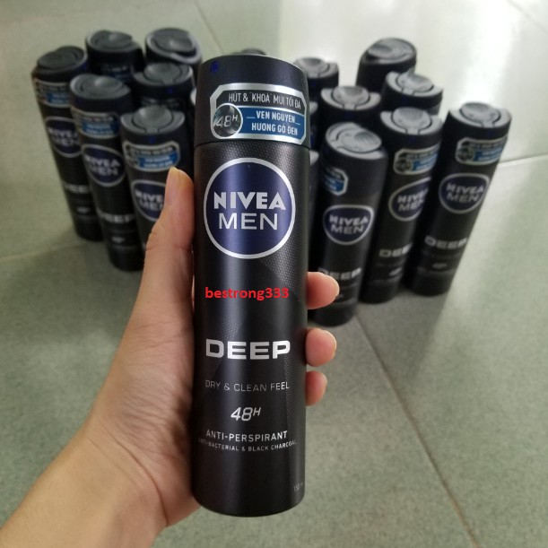 Xịt ngăn mùi NIVEA MEN Deep than đen hoạt tính 150ml