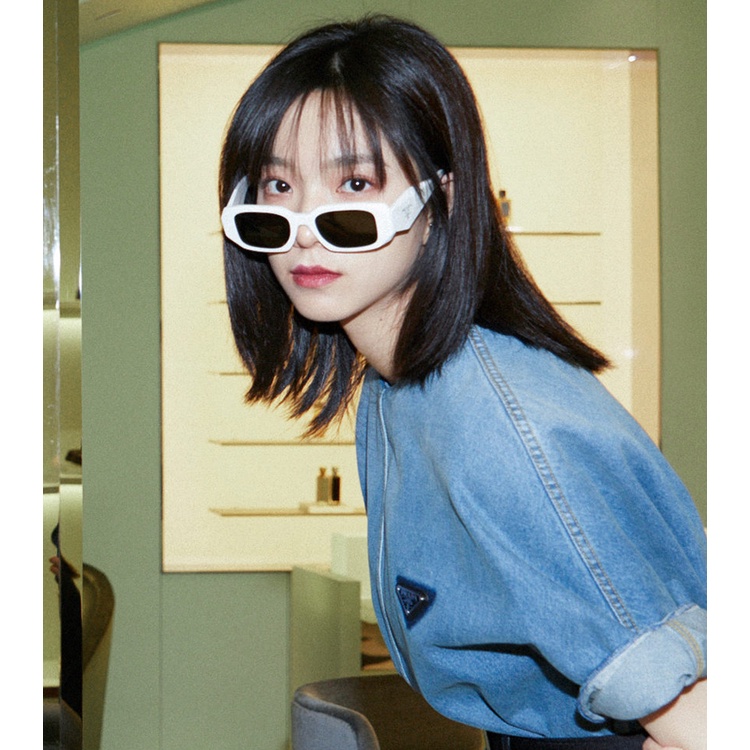 Kính Mát Gọng Chữ Nhật Màu Đen SPR17W-F Cho Nữ