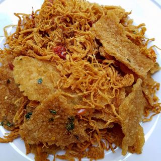 1kg cơm cháy lắc khô gà xé cay