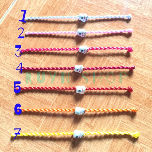 Vòng tay mèo may mắn