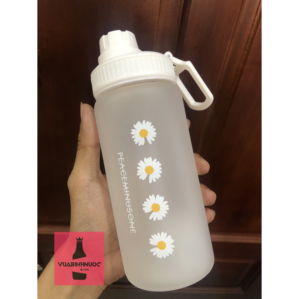 Chai bình thủy tinh Hoa Cúc 500ml + ống hút chuyên dụng