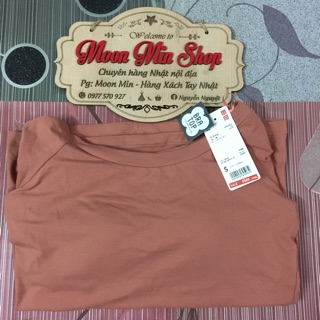 Áo phông uniqlo kèm bra