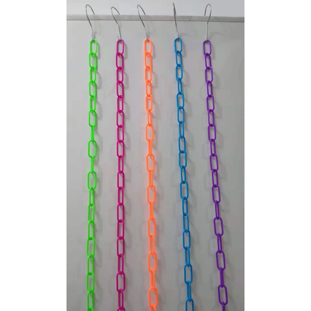 Móc treo đồ bằng nhựa dày 136cm nhiều màu sắc