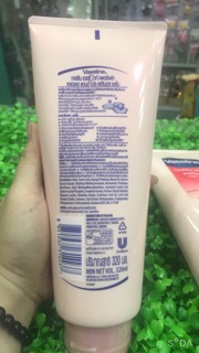 DƯỠNG THỂ VASELINE 10X THÁI LAN (320ML)