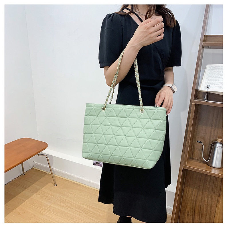 Túi Xách tote Cỡ Lớn Họa Tiết Kẻ Sọc Đính Kim Cương Phối Dây Xích Thời Trang Gylb1575