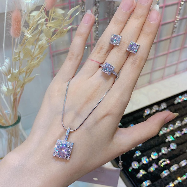 Set bông tai, dây chuyền, nhẫn xi bạch kim