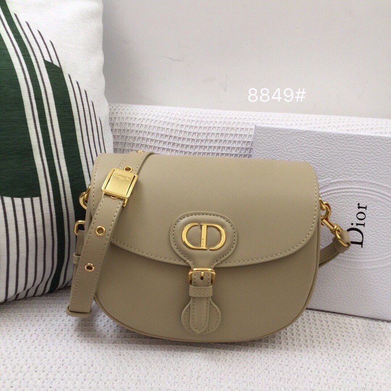 Túi đeo chéo Dior Bobby CD da thật thiết kế trẻ trung năng động với 6 màu siêu xinh dây đeo có thể điều chỉnh