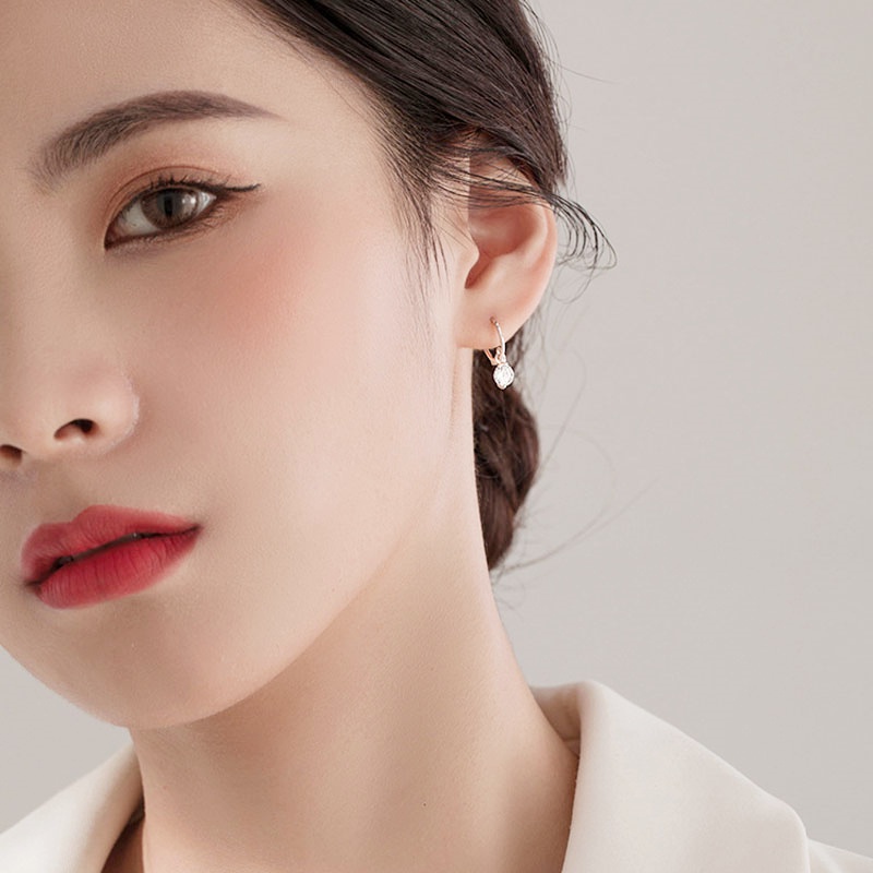 Bông tai mạ bạc 925 đính kim cương giả gợi cảm