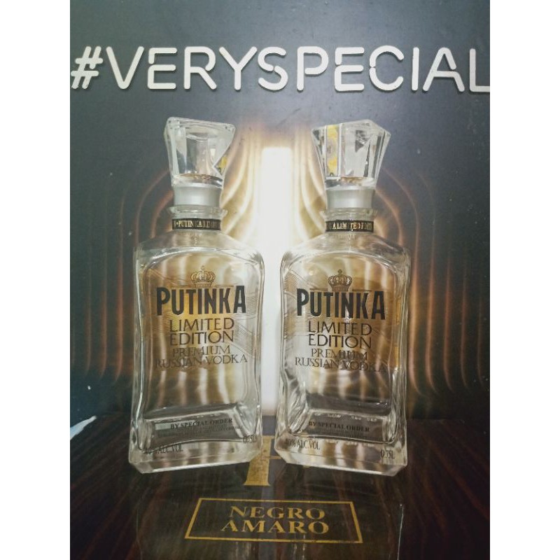 vỏ chai rượu ngoại PUTINKA, 700ml
