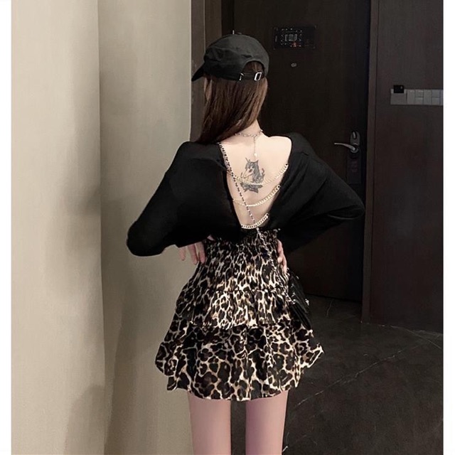 Áo thun dây xích Đan lưng | BigBuy360 - bigbuy360.vn