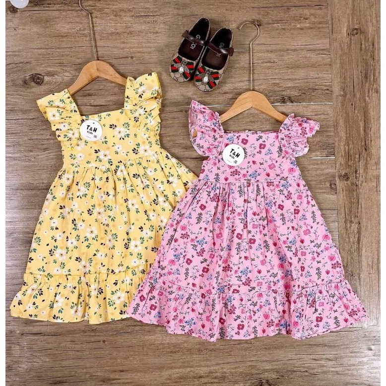 Váy 2 dây hoa nhí kiểu babydoll dễ thương cho bé gái