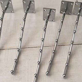 Móc sắt bi gắn tường