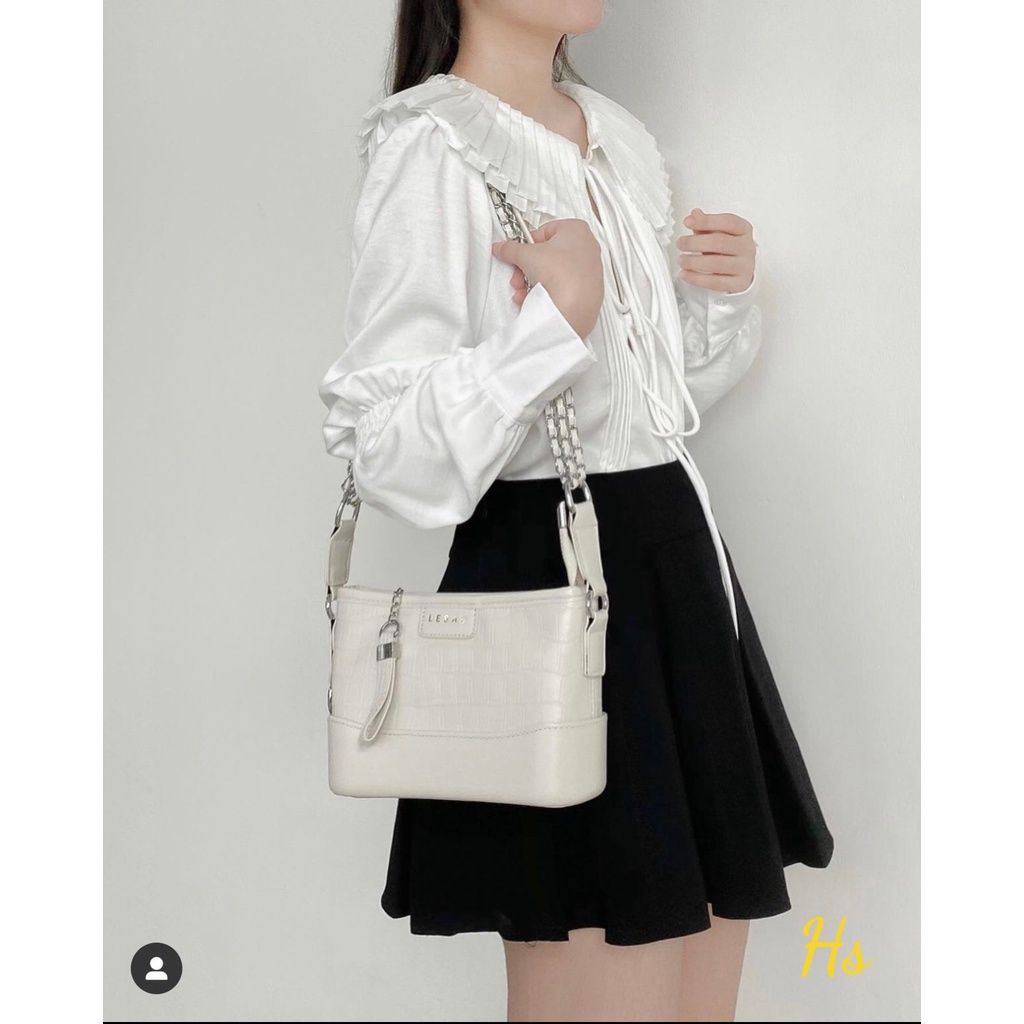 Áo Sơ Mi Trắng Nữ Cổ Xếp Li Buộc Dây Dài Tay