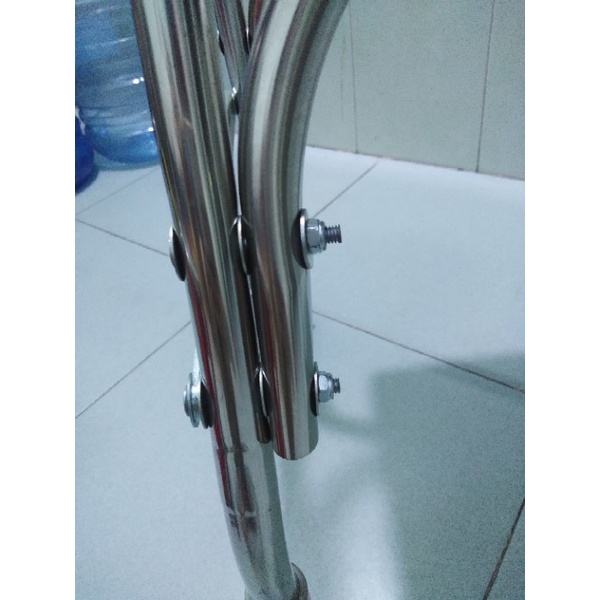 Khung tập đi có ghế ngồi bằng inox 100% loại tốt, khung tập đi dành cho người già