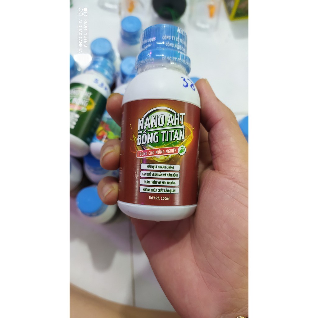 NANO ĐỒNG TITAN AHT HẠN CHẾ VI KHUẨN VÀ NẤM BỆNH Chai 100ml