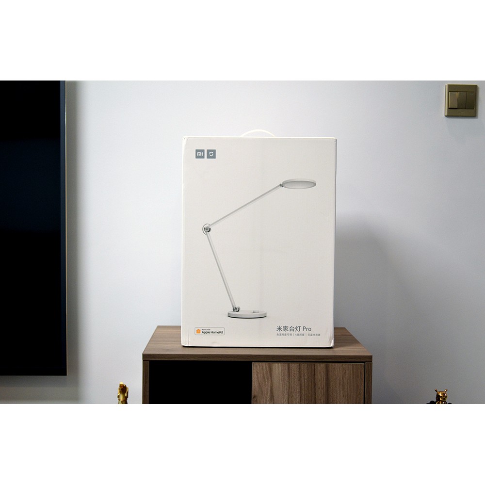 ĐÈN BÀN XIAOMI PRO MJTD02YL MÀU TRẮNG, KẾT NỐI MI HOME, 700LM (sẵn hàng)