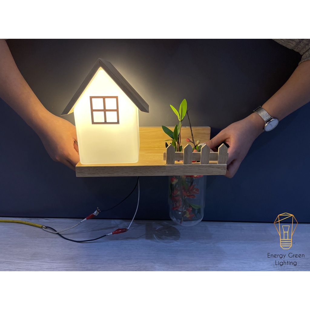 Đèn Tường Energy Green Lighting Kệ Gỗ Chao Thủy Tinh Hình Ngôi Nhà Hiện Đại DT-2732 - Trang Trí Căn Phòng