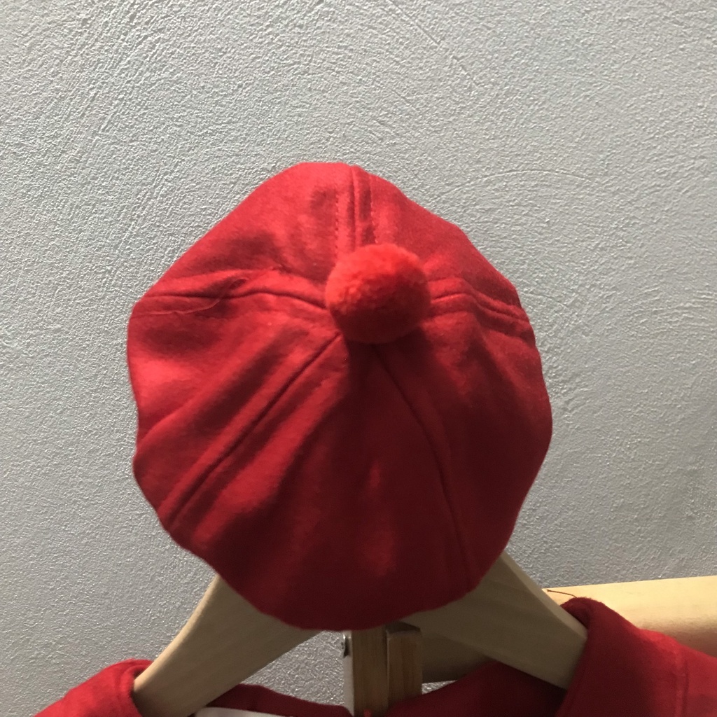 Váy nhung cánh tiên màu đỏ xinh xắn cho bé gái từ 6 tháng đến 5 tuổi. Váy xinh cho bé tặng kèm mũ