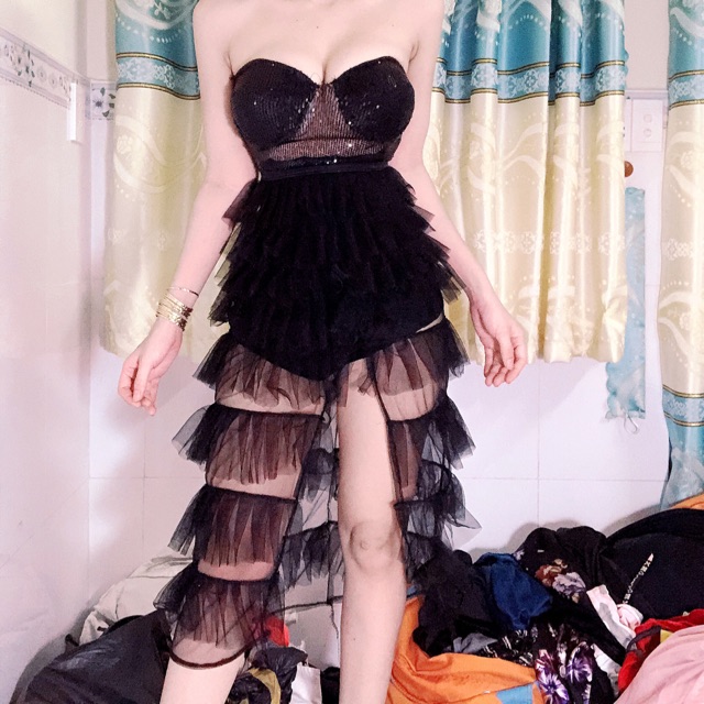 Đầm cúp kim sa