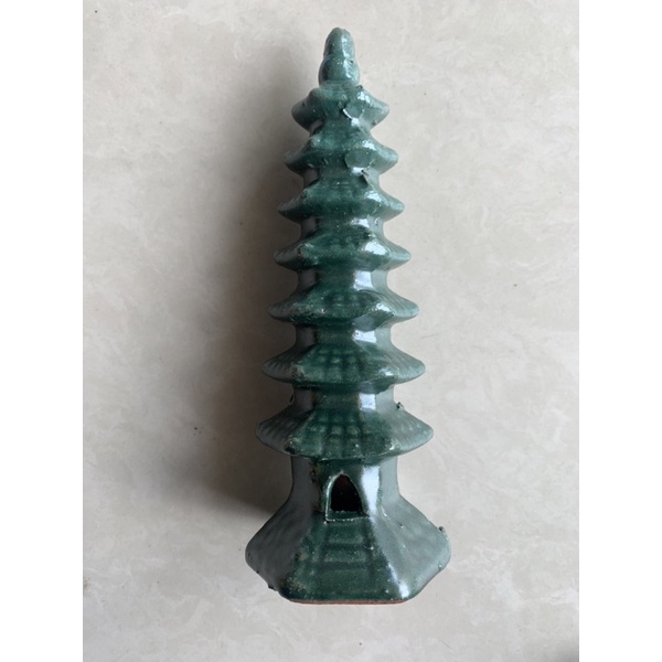 Tháp trang trí bể cá